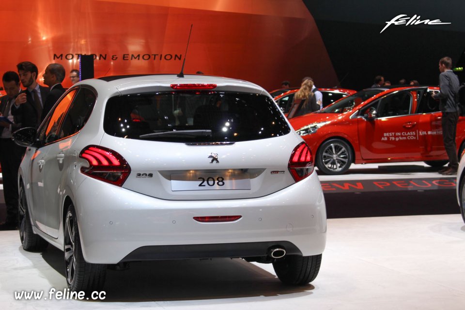 Peugeot 208 GT Line - Salon de Genève 2015