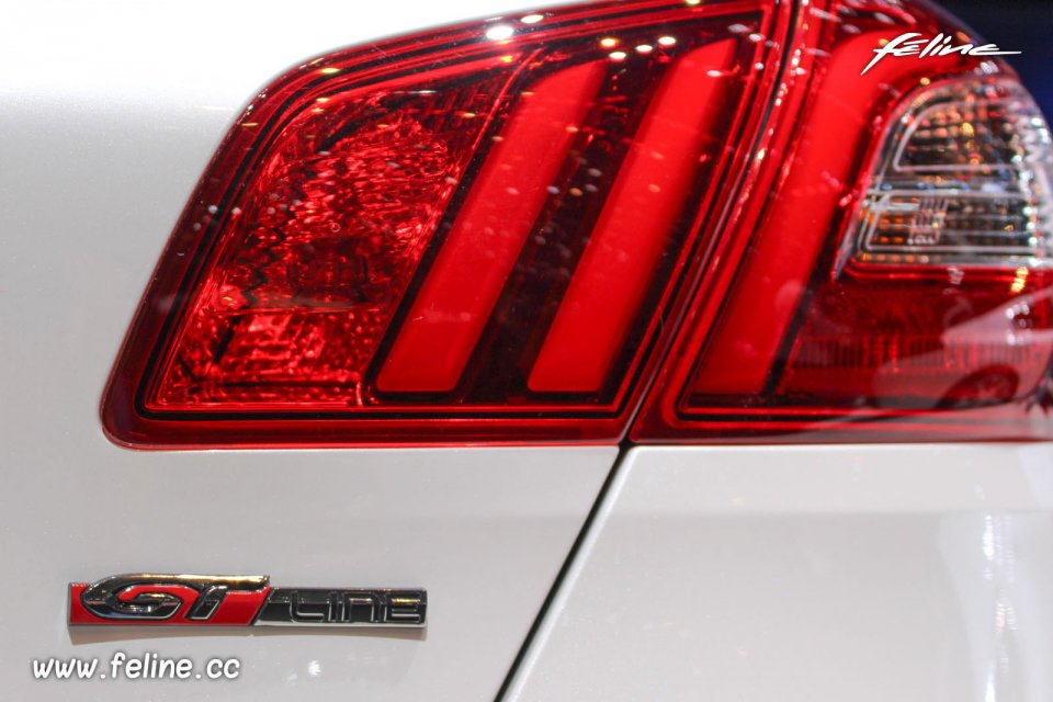 Peugeot 308 GT Line - Salon de Genève 2015