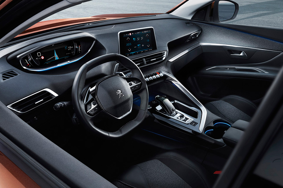 Photo intérieur nouvelle Peugeot 3008 II (2016)