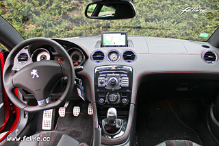 Essai Peugeot RCZ R