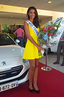 Peugeot RCZ - Flora Coquerel - Miss France 2014