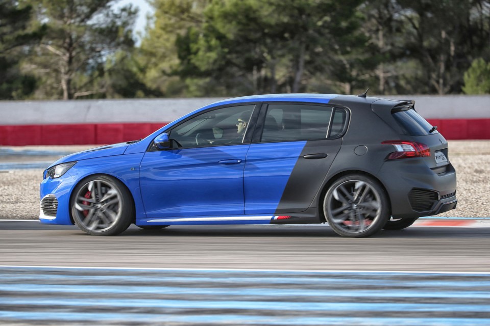 Photo Peugeot 308 R HYbrid - Castellet 2015