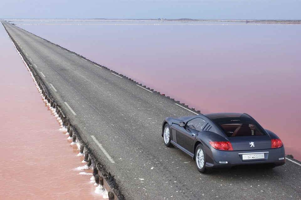 Photo officielle Peugeot 907 Concept (2004)