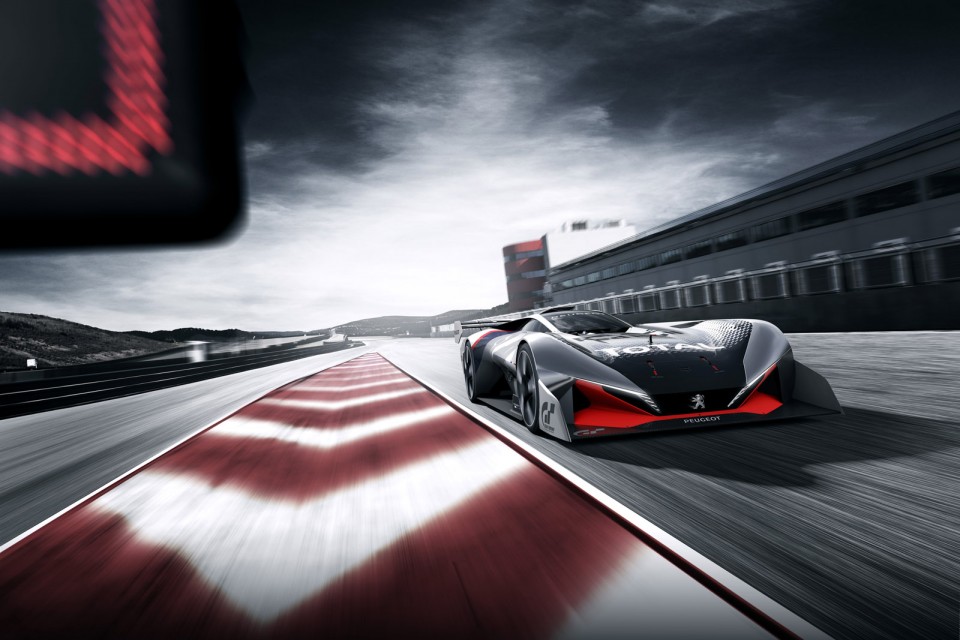 Photo officielle dynamique Peugeot L750 R HYbrid Vision Gran Tur