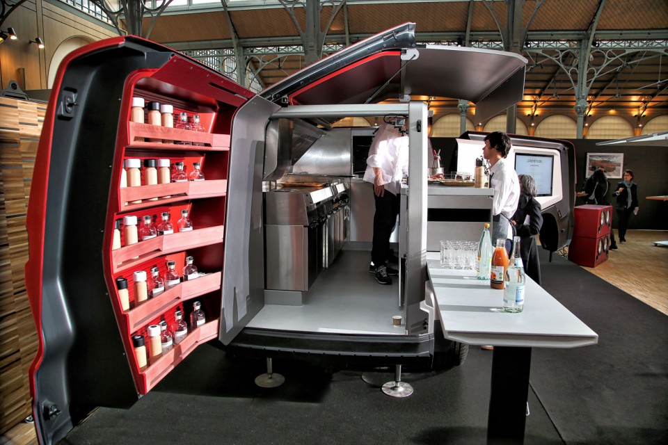 Photo FoodTruck Peugeot Concept (2015)