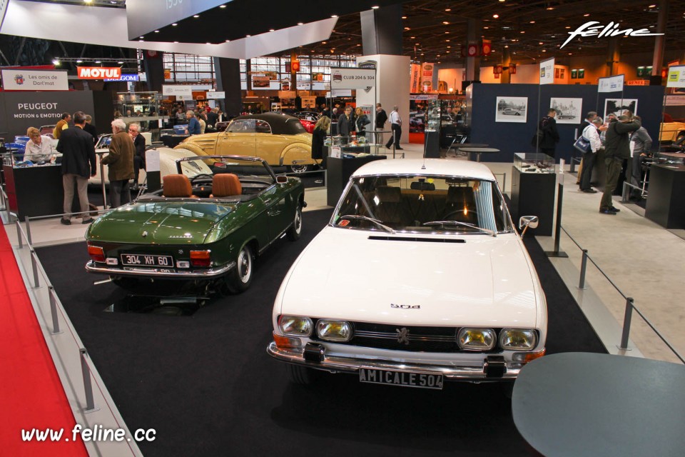 Photo Peugeot 504 Coupé (1970) et Peugeot 304 S Cabriolet (1975) - Salon Rétromobile 2014