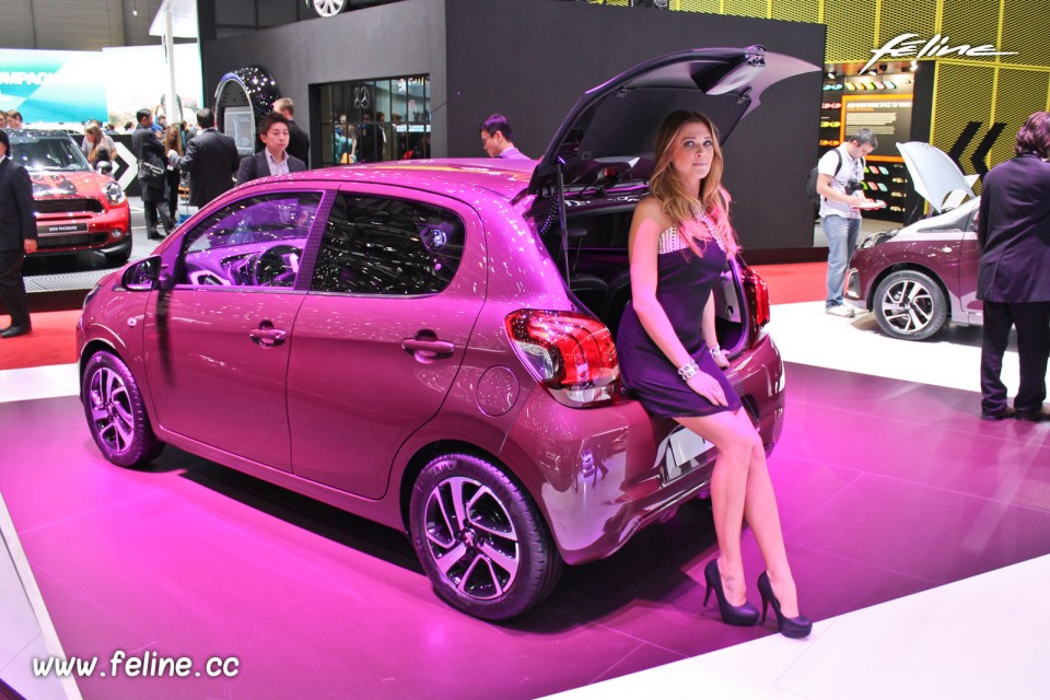 Photo Peugeot 108 Allure Red Purple - Salon de Genève 2014