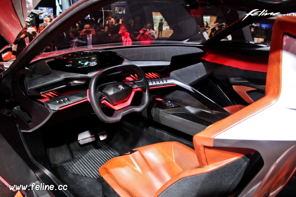 Photo intérieur cuir Peugeot Quartz Concept (2014) - Salon de P