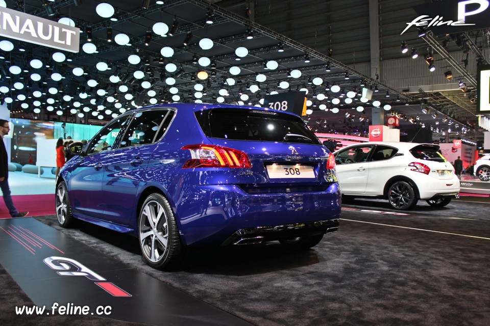 Photo Peugeot 308 GT Bleu Magnetic - Salon de Paris 2014