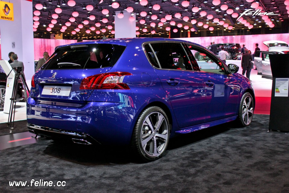 Photo Peugeot 308 GT Bleu Magnetic - Salon de Paris 2014