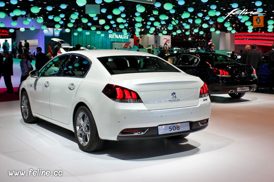 Photo Peugeot 508 HYbrid4 restylée - Salon de Paris 2014