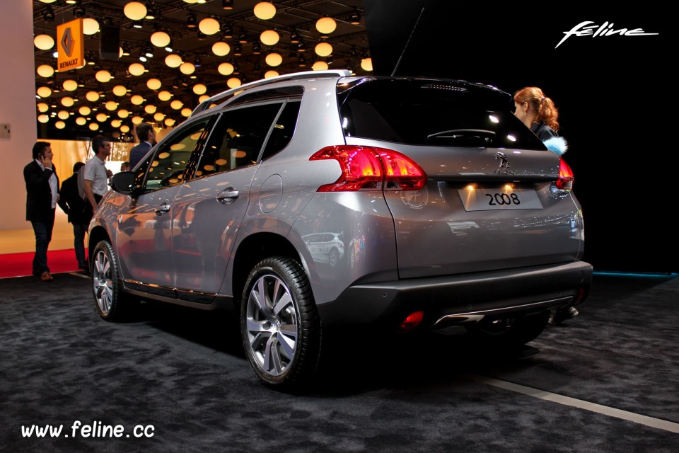 Photo Peugeot 2008 Crossway - Salon de Paris 2014