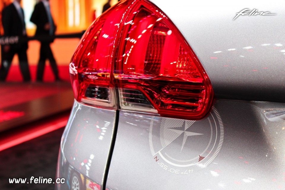 Photo Peugeot 2008 Crossway - Salon de Paris 2014