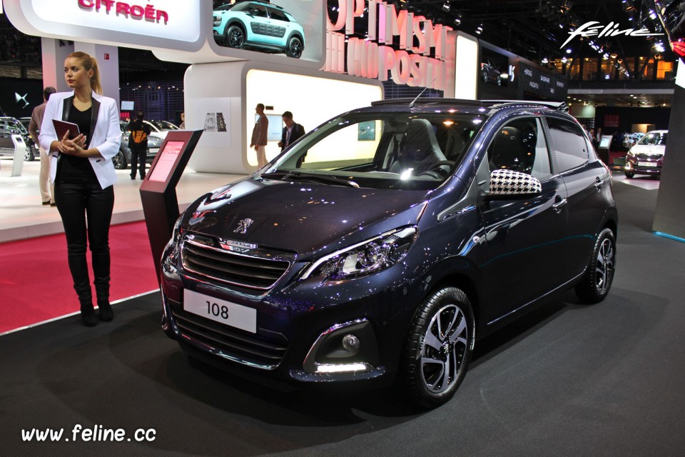 Photo Peugeot 108 Allure Top Bleu Smalt - Salon de Paris 2014