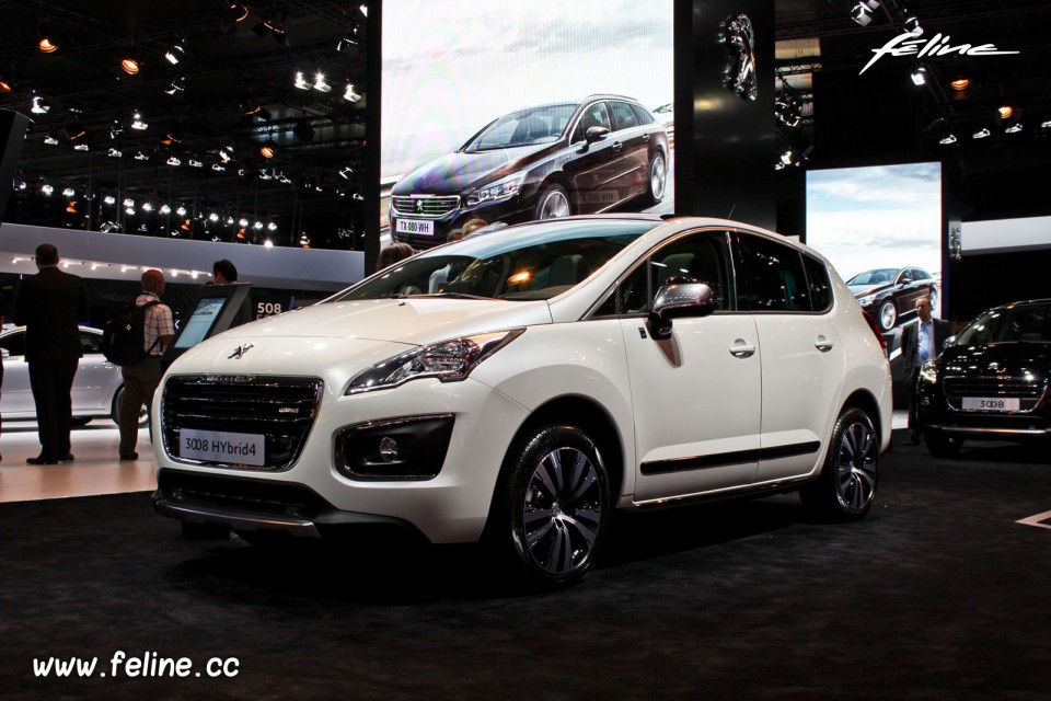 Photo Peugeot 3008 HYbrid4 - Salon de Paris 2014