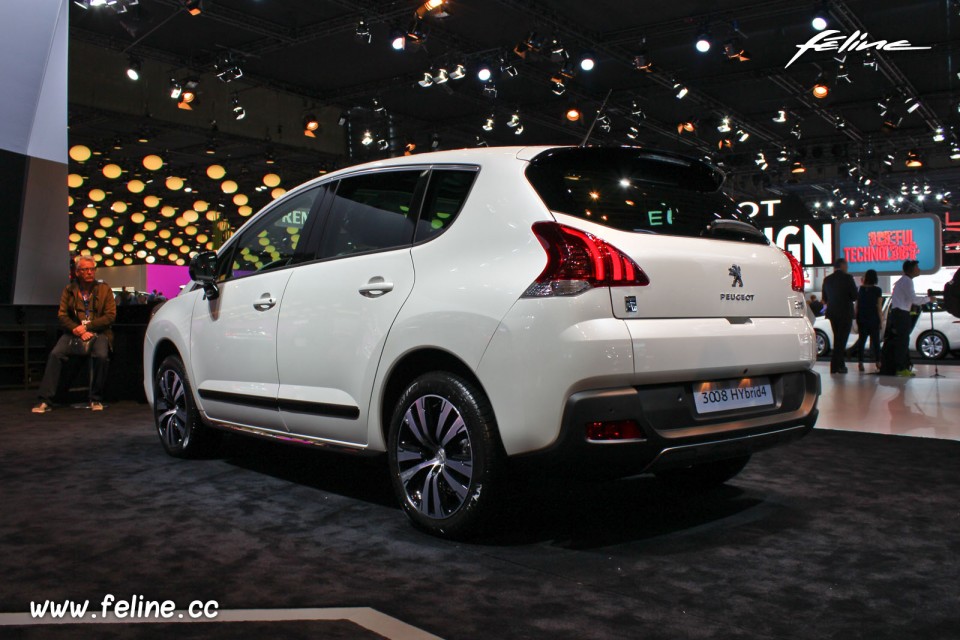 Photo Peugeot 3008 HYbrid4 - Salon de Paris 2014