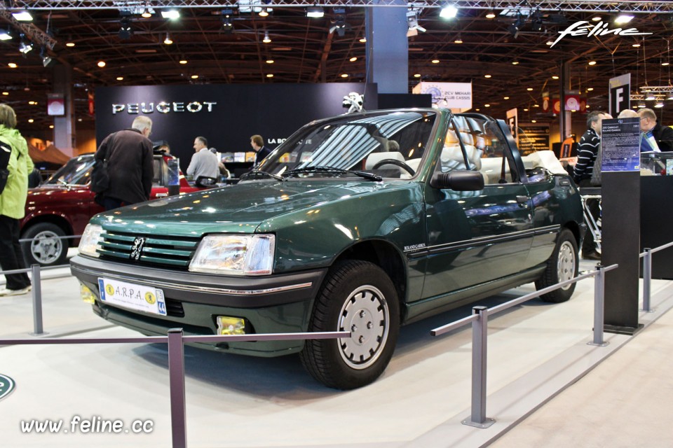 Photo Peugeot 205 Cabriolet Roland Garros (1991) - Salon Rétrom