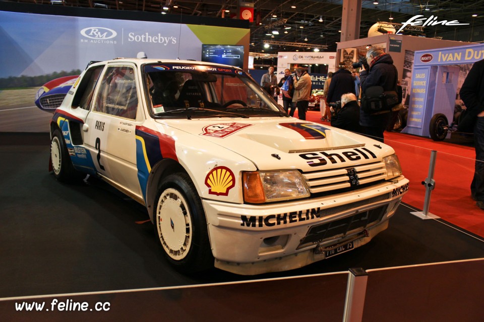 Photo Peugeot 205 Turbo 16 (716EXC75) Ari Vatanen (1985) - Salon