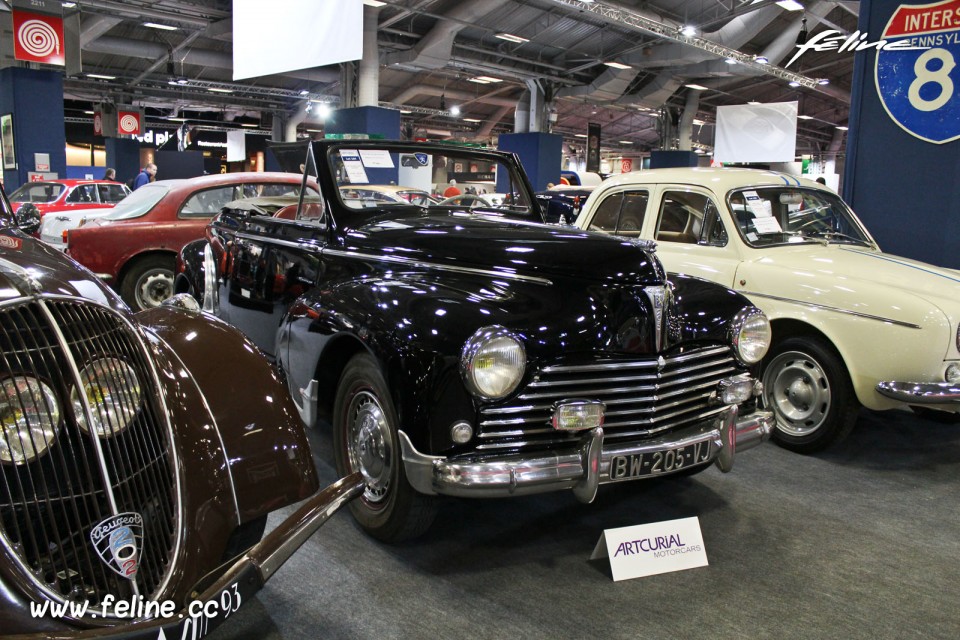 Photo Peugeot 203 C Cabriolet (1955) - Salon Rétromobile 2016