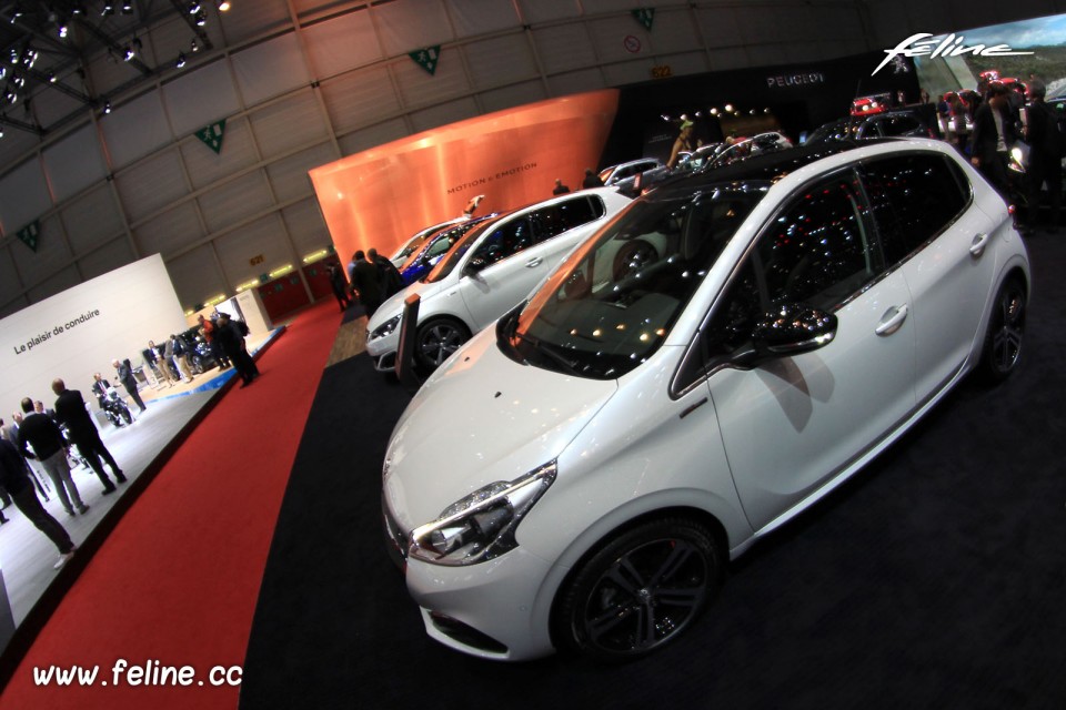 Photo Peugeot 208 restylée - Salon de Genève 2016