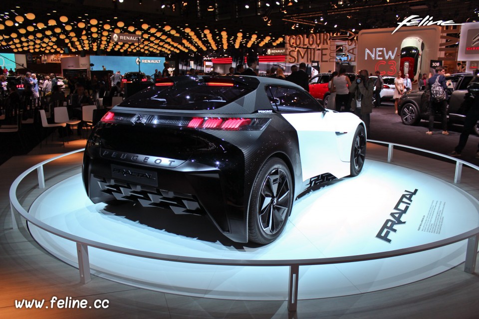 Photo Peugeot Fractal - Salon de Paris 2016