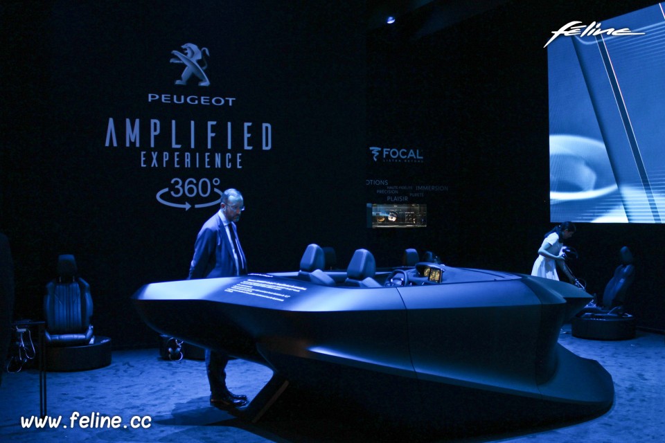 Photo Peugeot Amplified Experience - Salon de Paris 2016