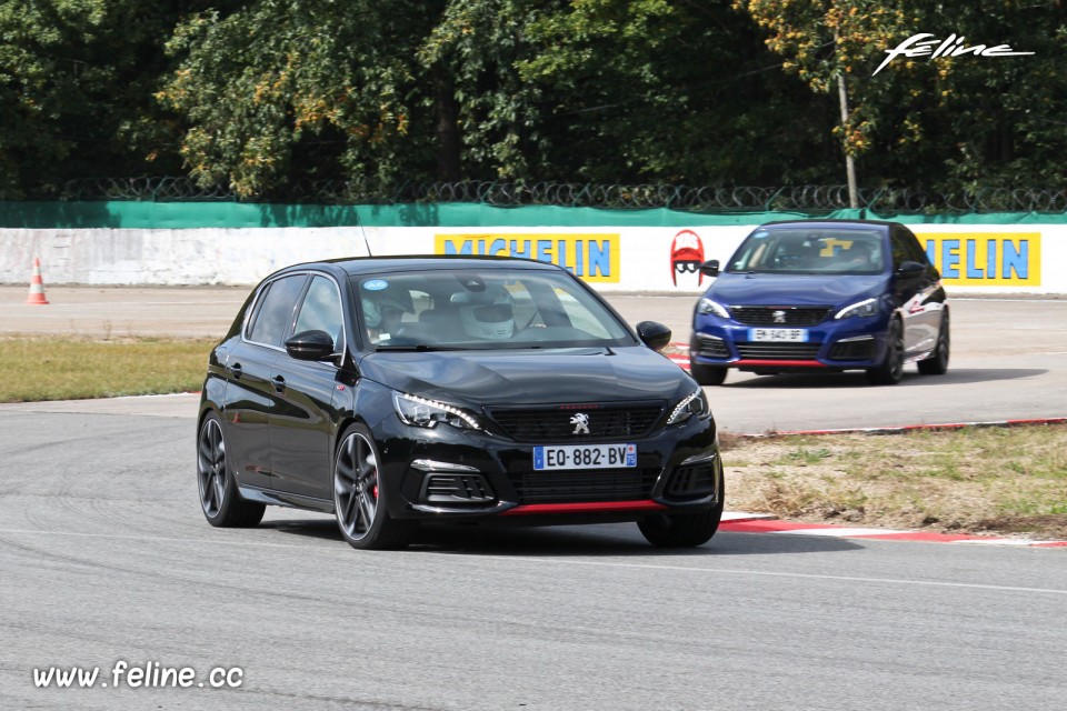 Photo Peugeot 308 GTi restylée - Les Grandes Heures Automobiles