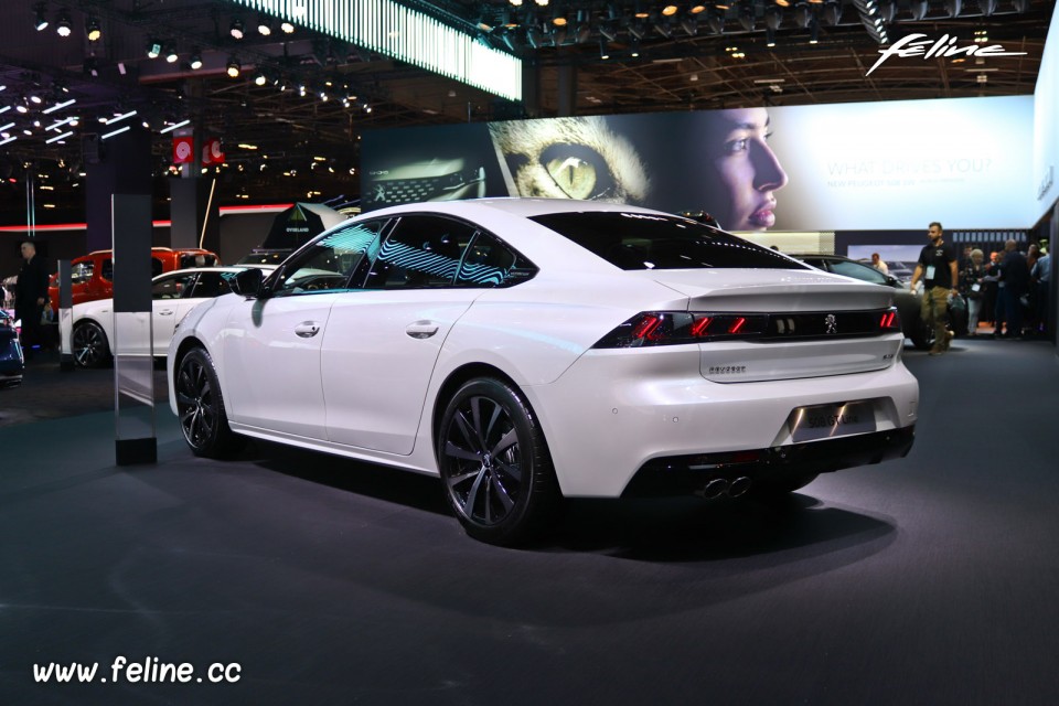 Photo Peugeot 508 GT Line Blanc Nacré - Salon de Paris 2018