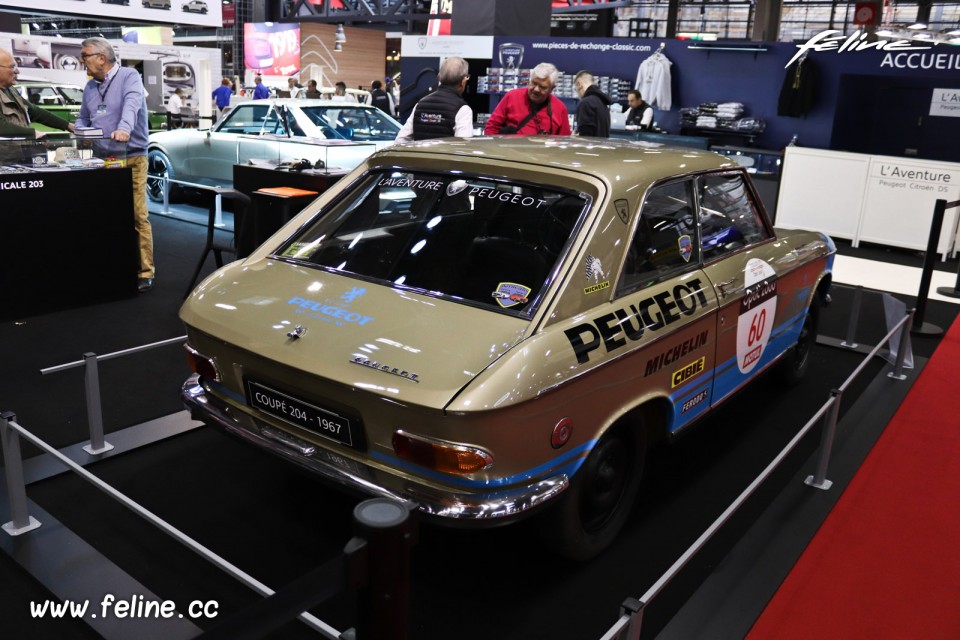 Photo Peugeot 204 Coupé Tour Auto (1967) - Salon Rétromobile 2