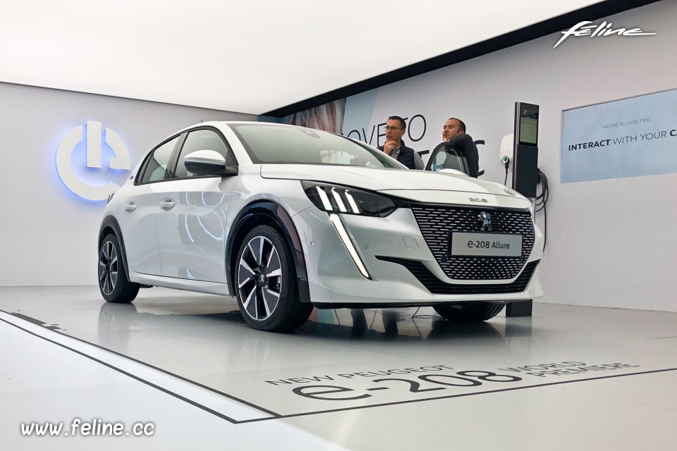 Photo Peugeot e-208 Allure - Salon de Genève 2019