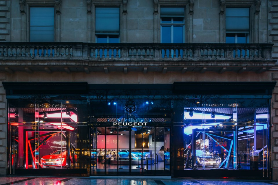 Photo vitrine Peugeot 508 II @ Peugeot Avenue Paris 2018