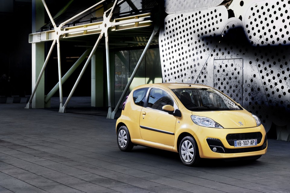 Photo Peugeot 107 Jaune Citrus - 1-002