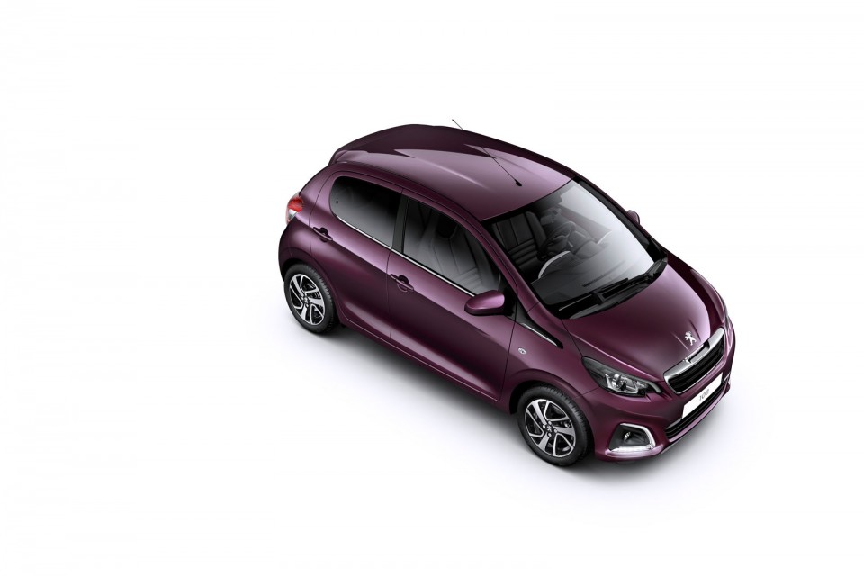 Photo officielle Peugeot 108 violet Red Purple