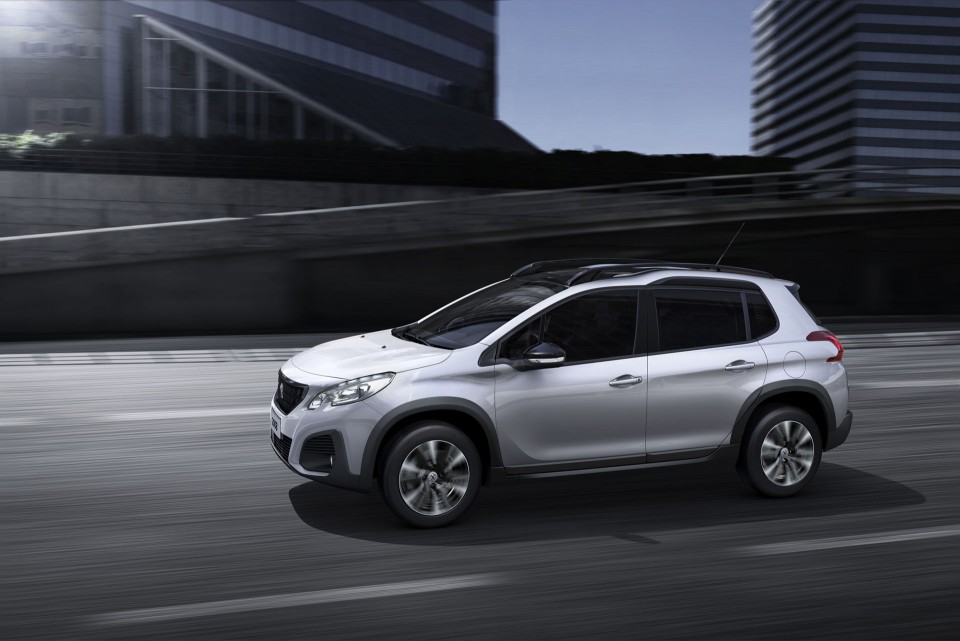 Photo officielle Peugeot 2008 I restylée phase 3 (Brésil)