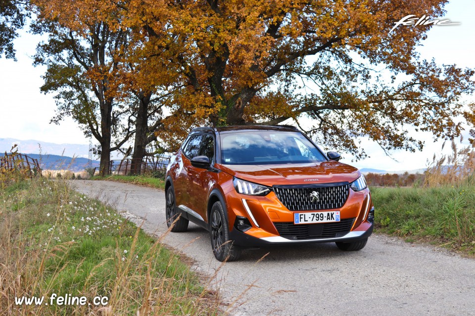 Photo essai route Peugeot 2008 II GT PureTech 155 (2019)