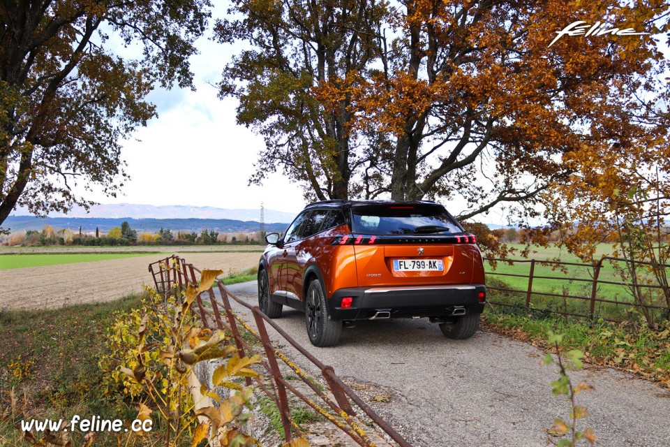 Photo essai route Peugeot 2008 II GT PureTech 155 (2019)