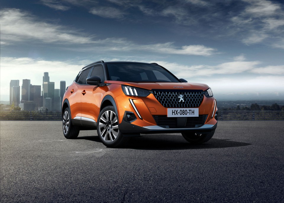 Photo 3/4 avant Peugeot 2008 II GT (2019)