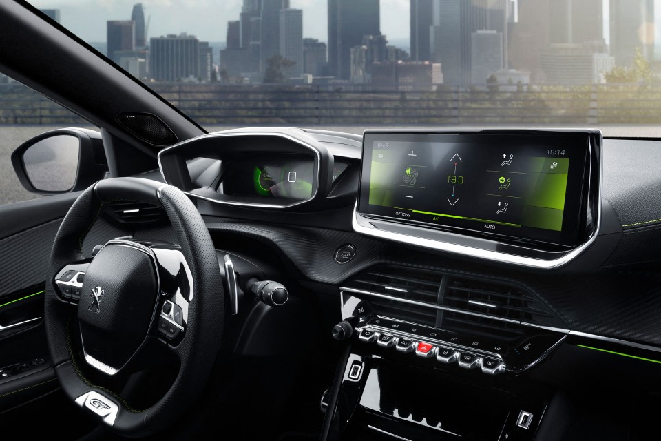 Photo i-Cockpit 3D Peugeot 2008 II GT (2019)