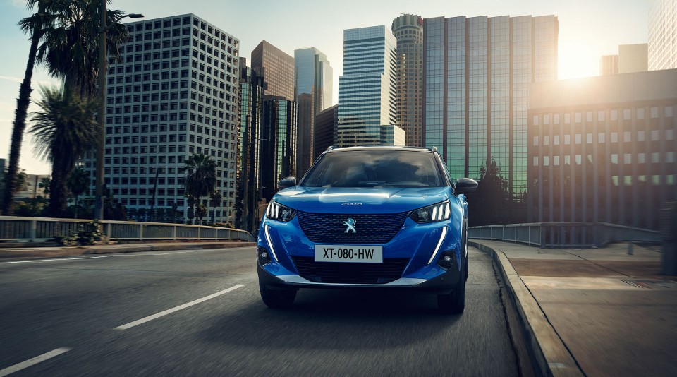 Photo officielle Peugeot e-2008 II GT (2019)