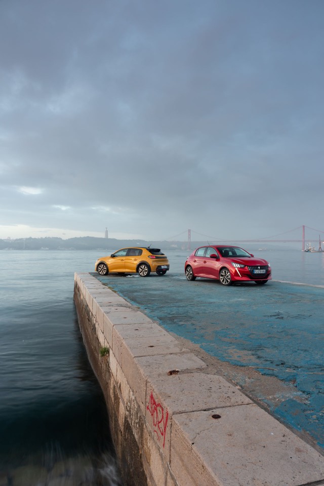 Photo officielle Peugeot 208 II GT Line et Allure - Essais press