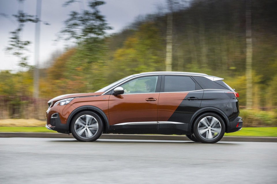 Photo officielle Peugeot 3008 II GT Coupe Franche (UK)