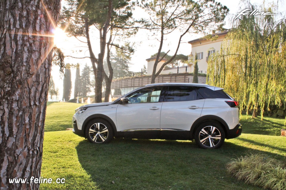 Photo essai nouvelle Peugeot 3008 GT Line II Blanc Nacré (2016)