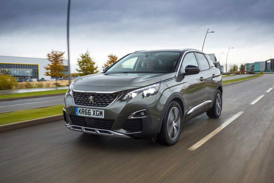 Photo officielle Peugeot 3008 II Allure Gris Amazonite (UK)