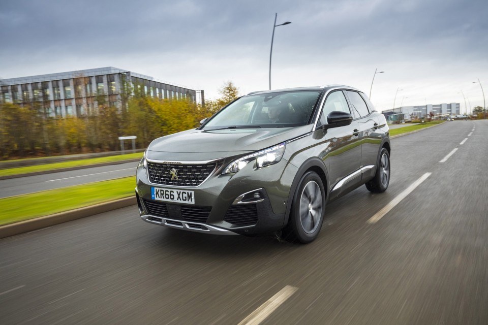 Photo officielle Peugeot 3008 II Allure Gris Amazonite (UK)