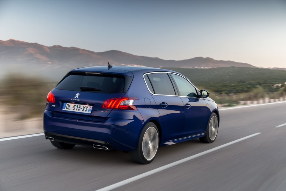 Photo Peugeot 308 GT Bleu Magnetic - Essais 2015