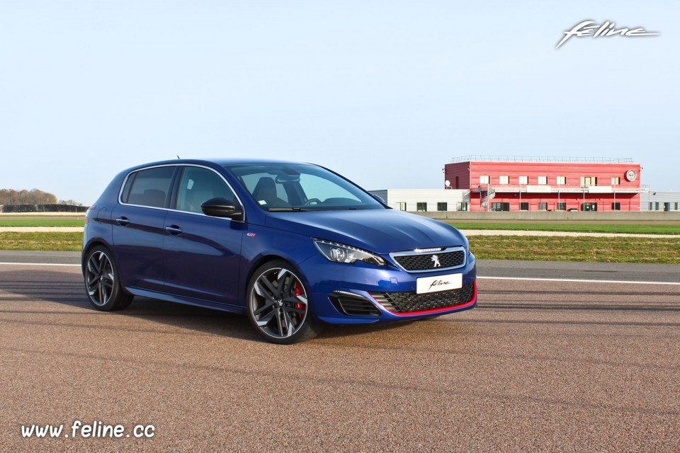 Photo essai circuit Peugeot 308 GTi by Peugeot Sport (2015)