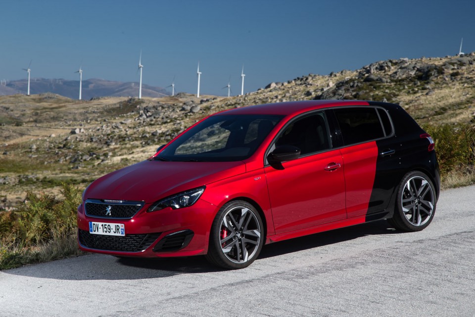 Photo Peugeot 308 GTi Coupe Franche - Essais 2015