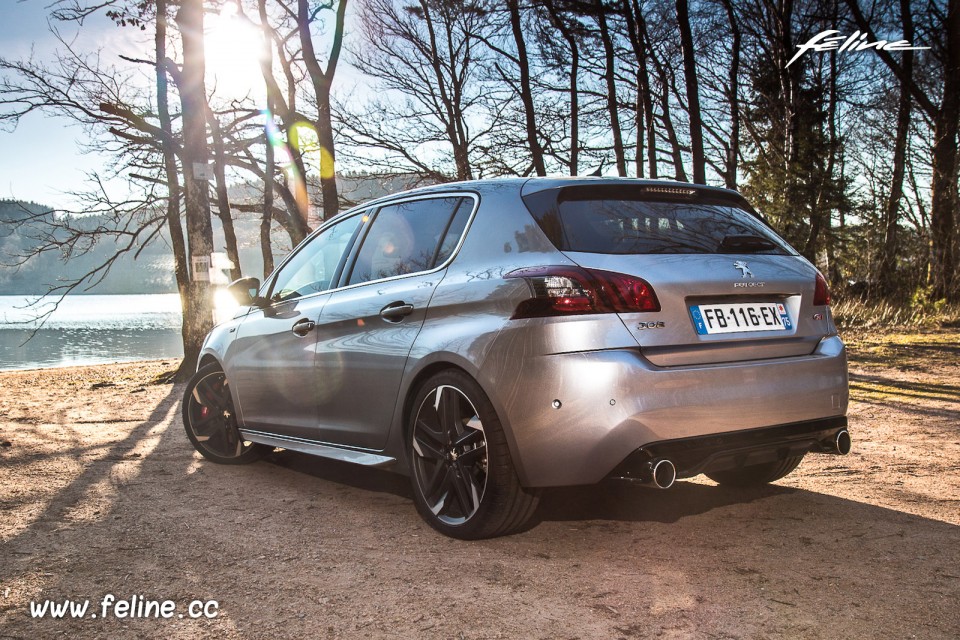 Photo essai Peugeot 308 GTi II PureTech 263 BVM6 (2019)