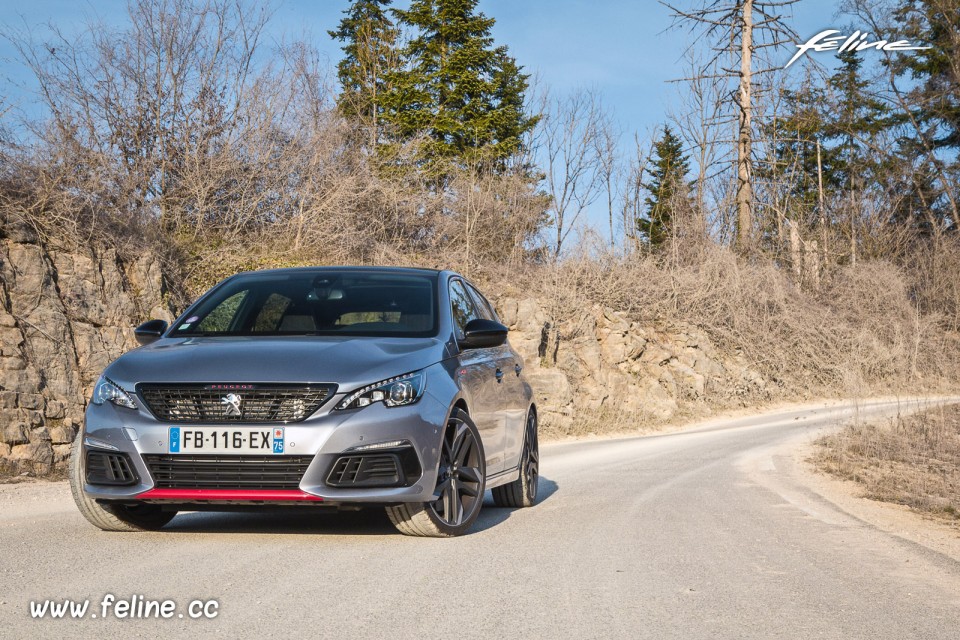 Photo essai Peugeot 308 GTi II PureTech 263 BVM6 (2019)