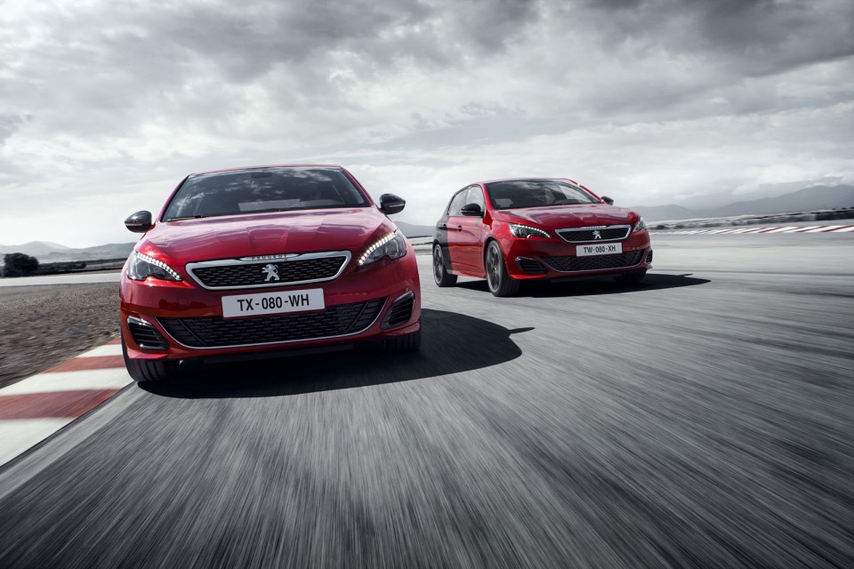 Photo officielle Peugeot 308 GTi by Peugeot Sport (2015)